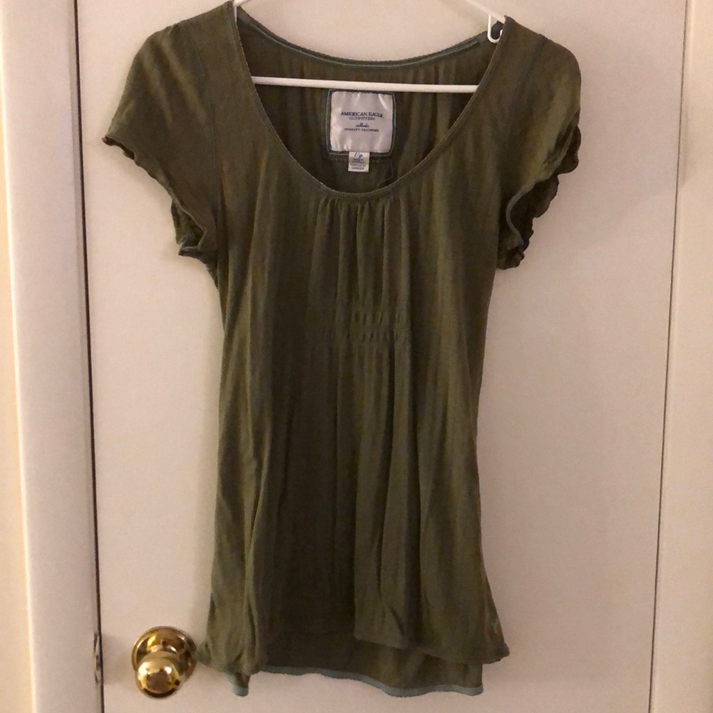 American eagle tee olive green